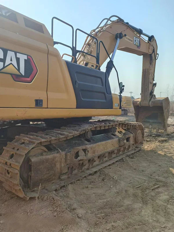 Used Cat 352