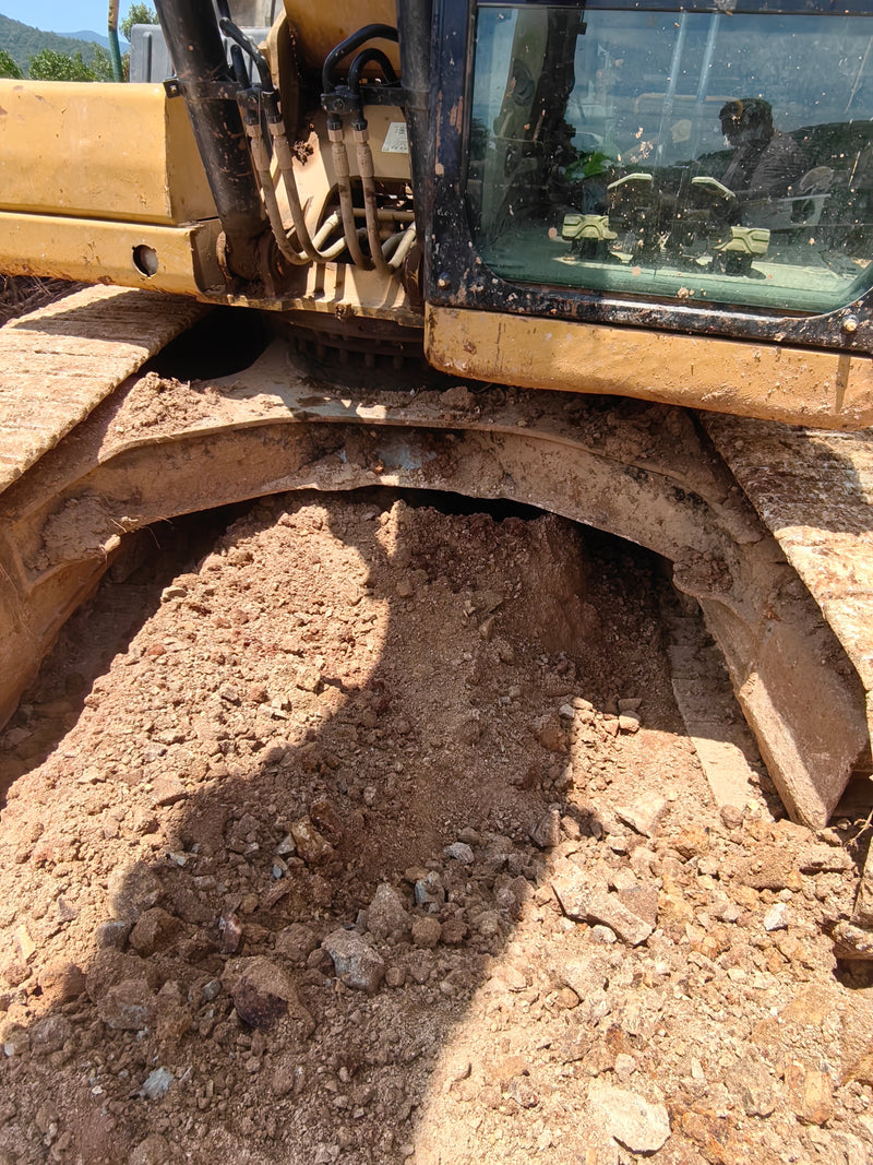 Used Cat 326