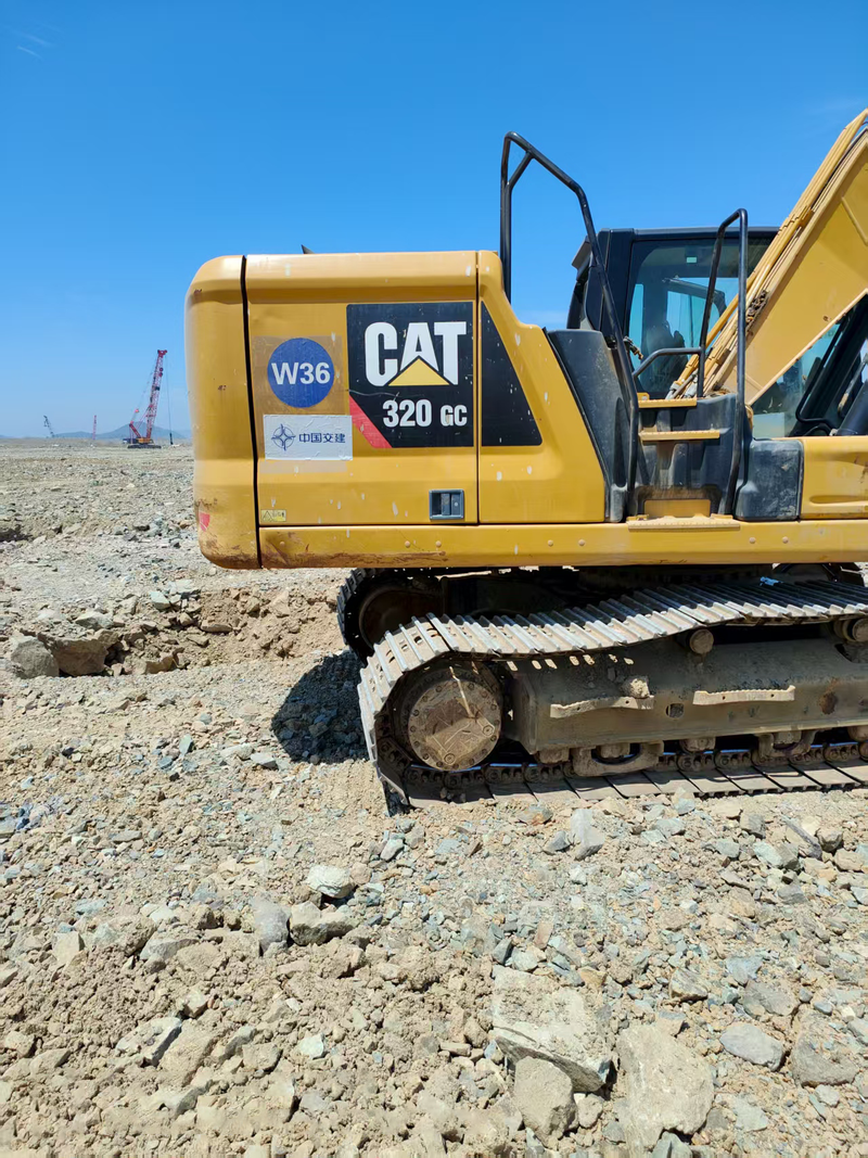 Used Cat 320 GC