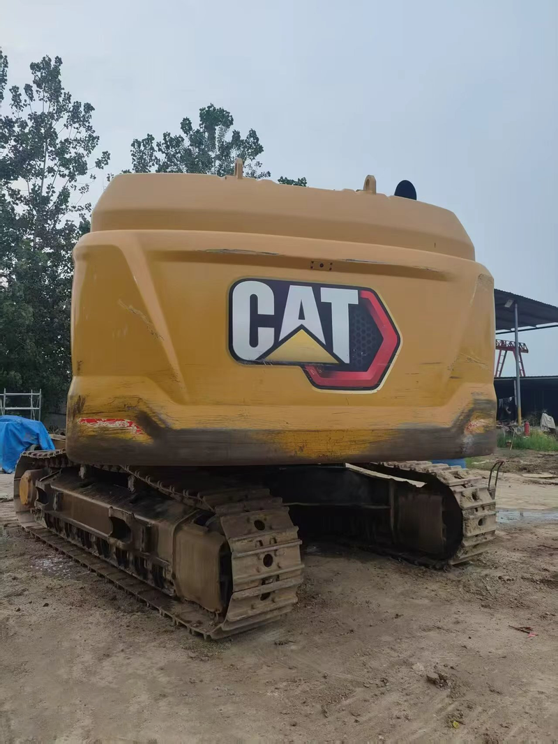 Used Cat 352