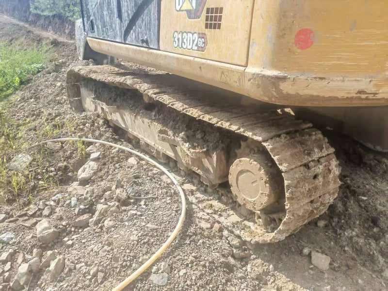 Used Cat 313D2GC