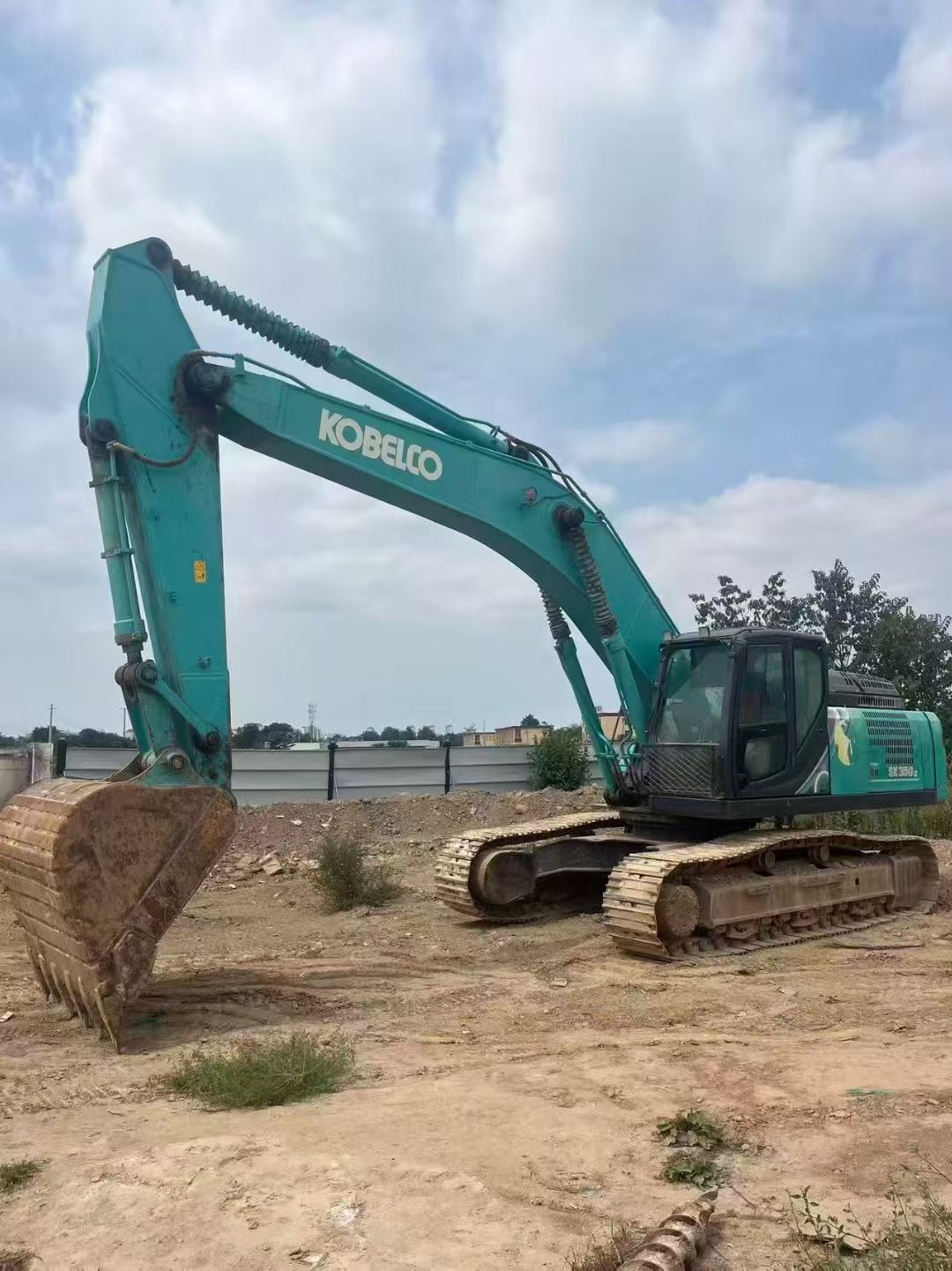Kobelco 350 excavator