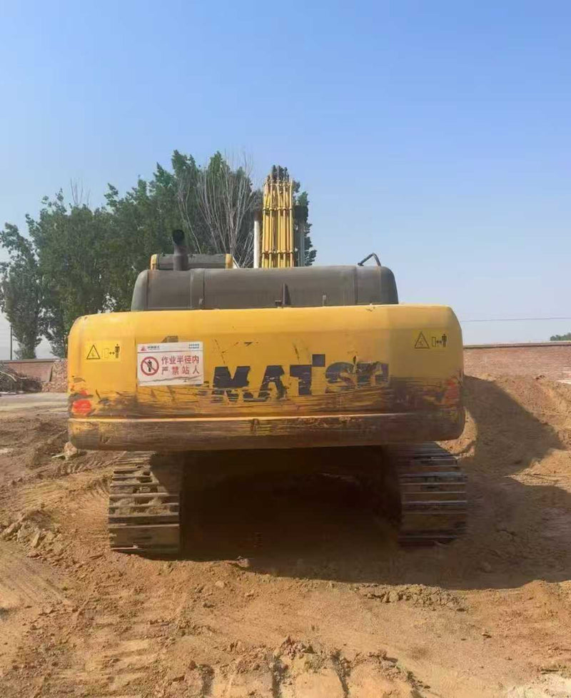 Used Komatsu PC360-8M0