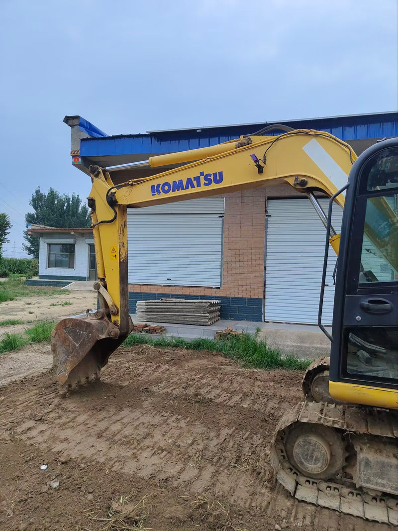 Used Komatsu PC70-8