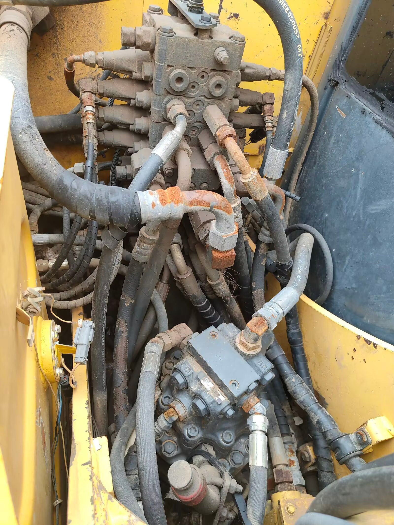 Used Komatsu PC70-8