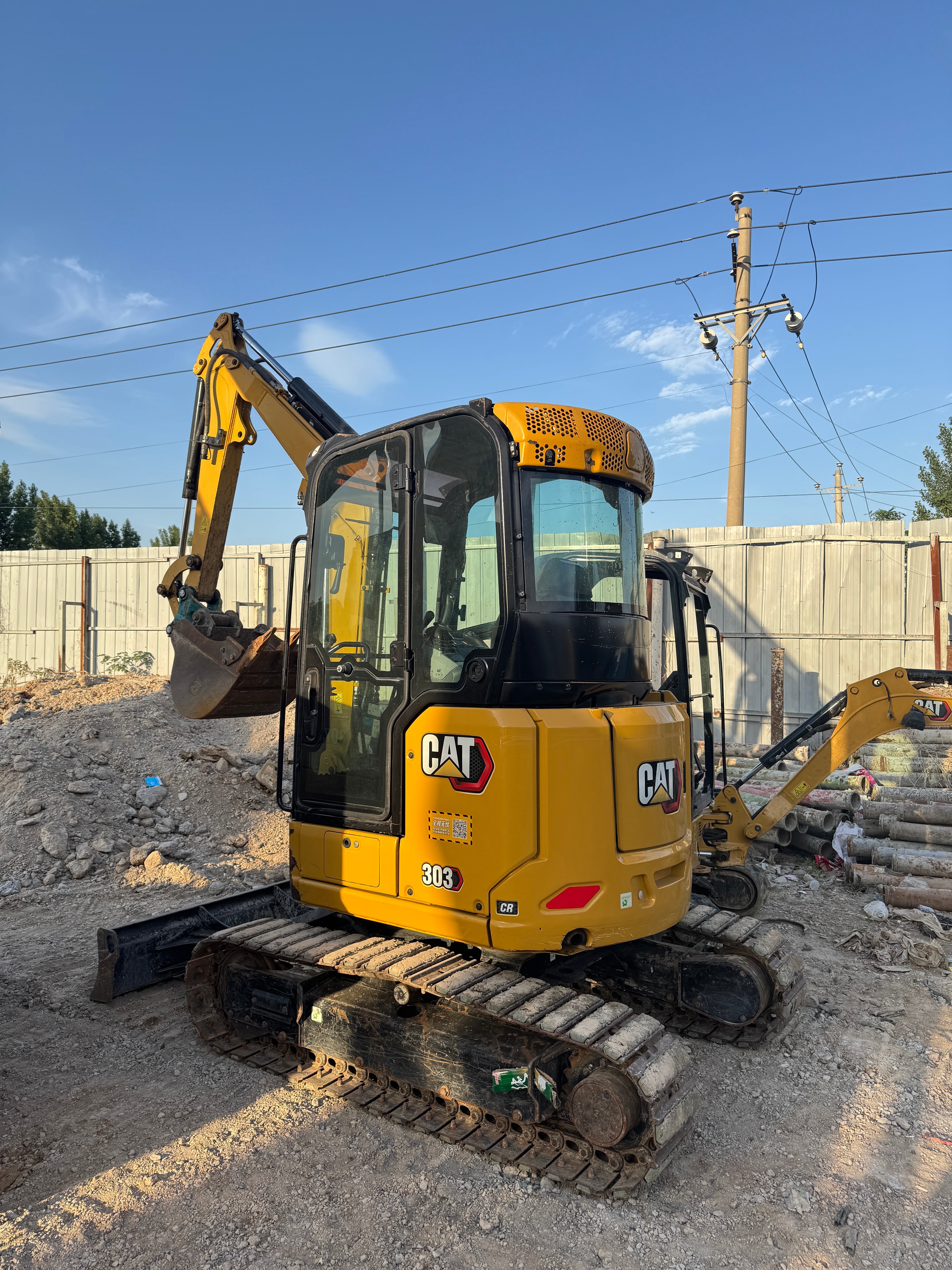 CAT 303