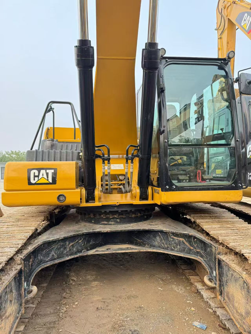 Used CAT 330
