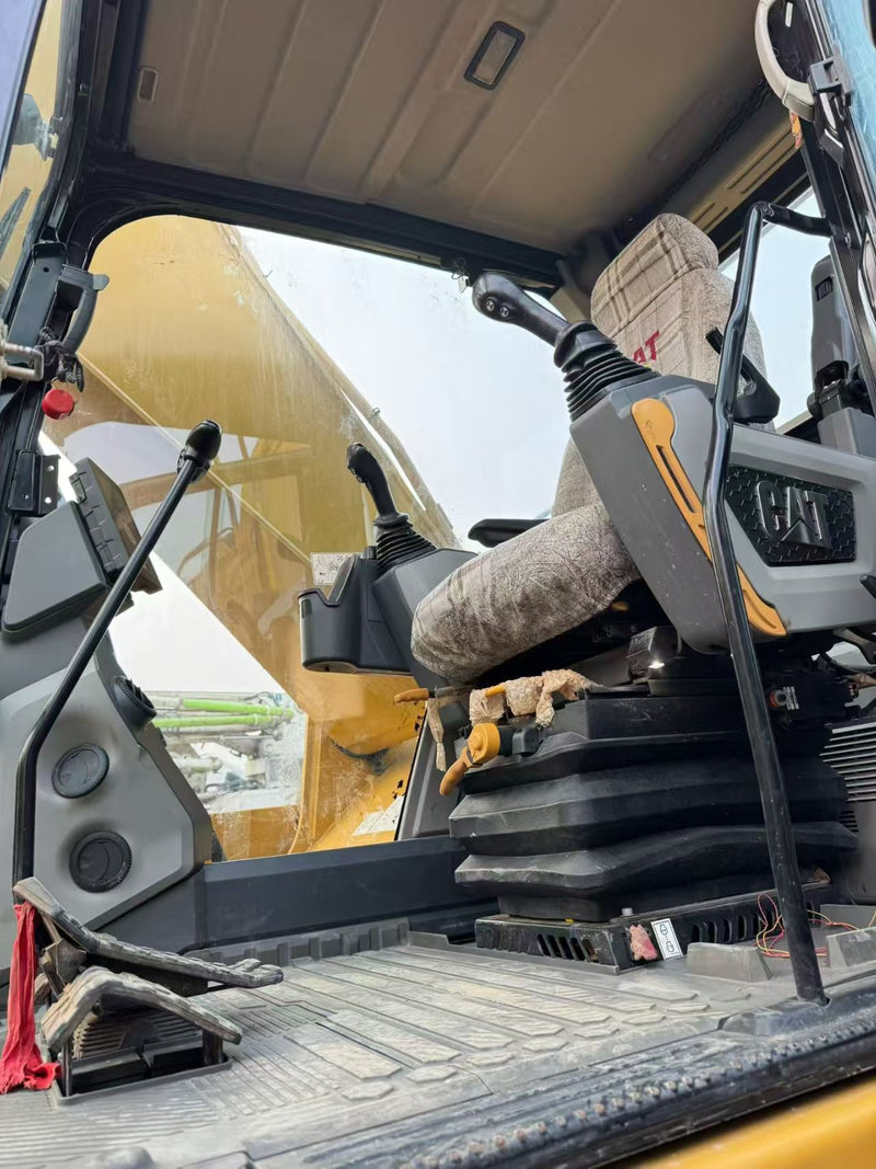 Used CAT 330