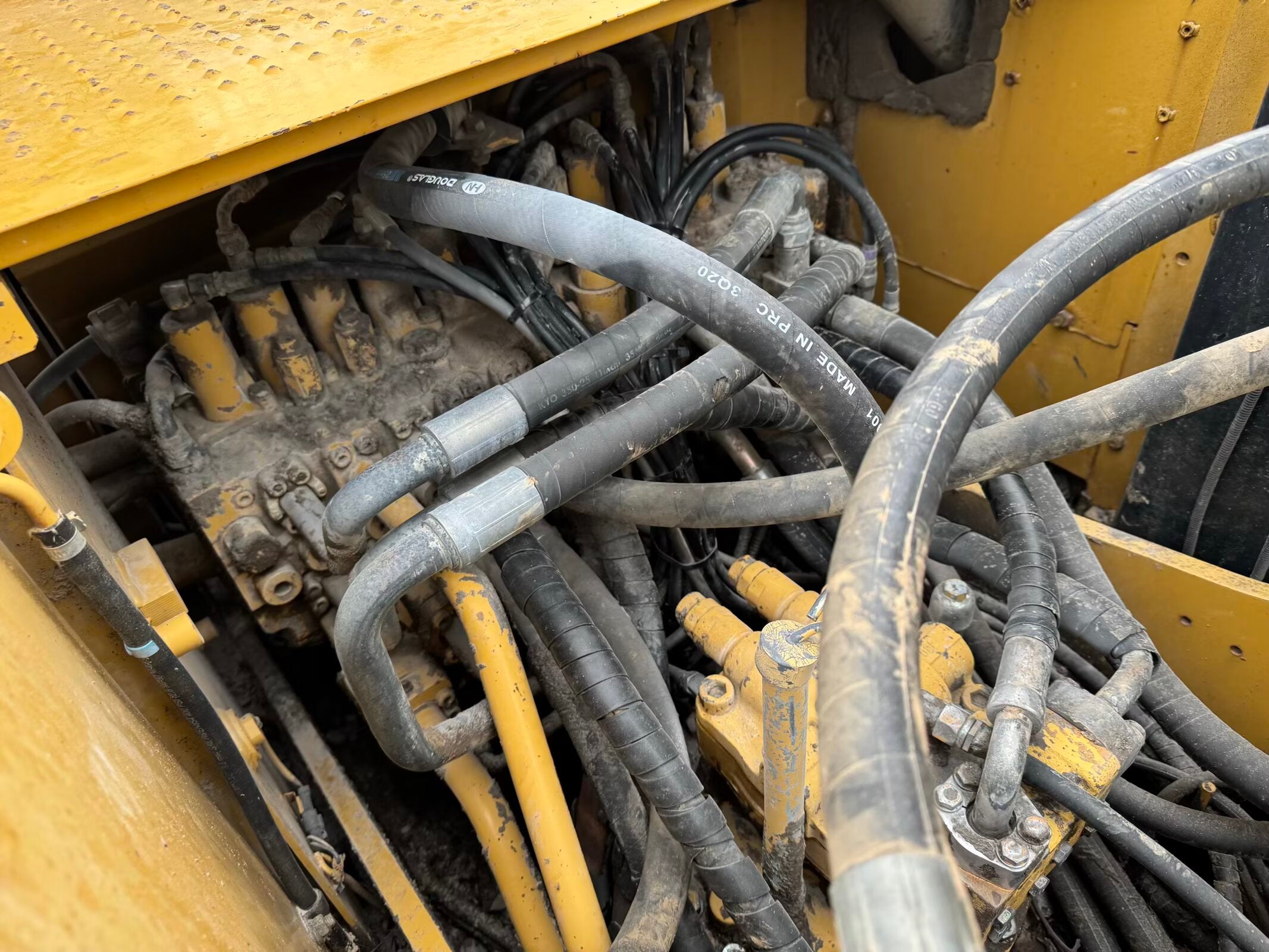 CAT 320D